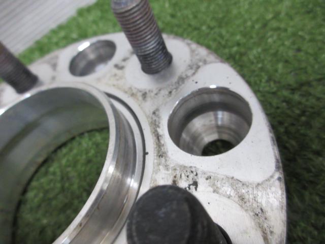 KICS
Wide tread spacer