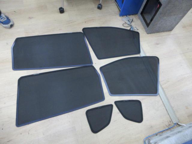 メーカー不明 エクストレイル メッシュサンシェード