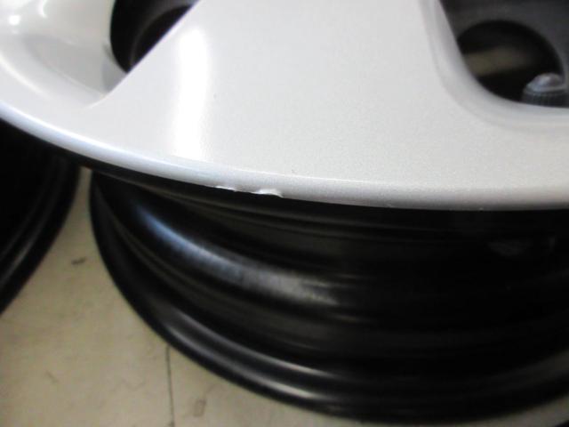 Toyota Genuine Aqua
Genuine steel wheel