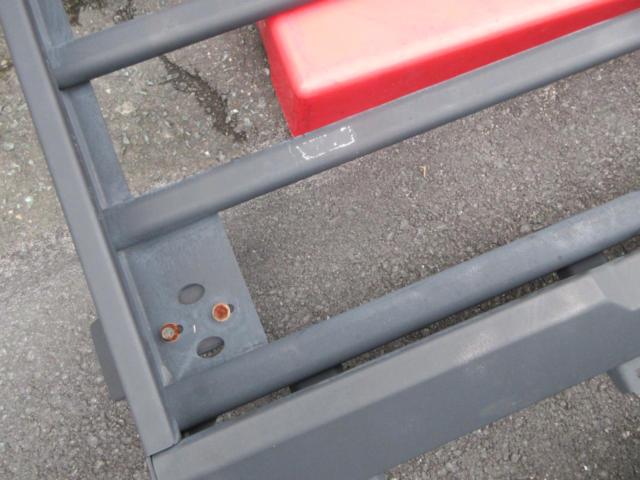Jimny (manufacturer unknown)
Roof rack