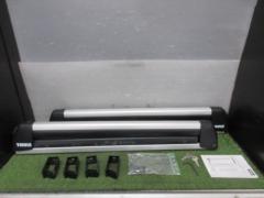 THULE
727
Ski / Snowboard Attachment