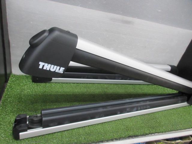 THULE
727
Ski / Snowboard Attachment