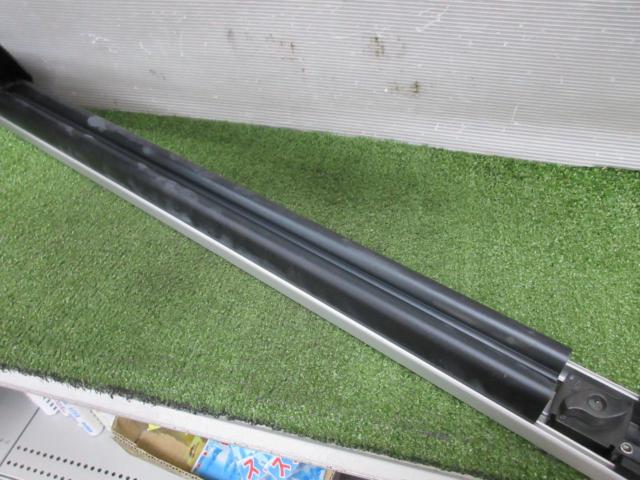 THULE
727
Ski / Snowboard Attachment