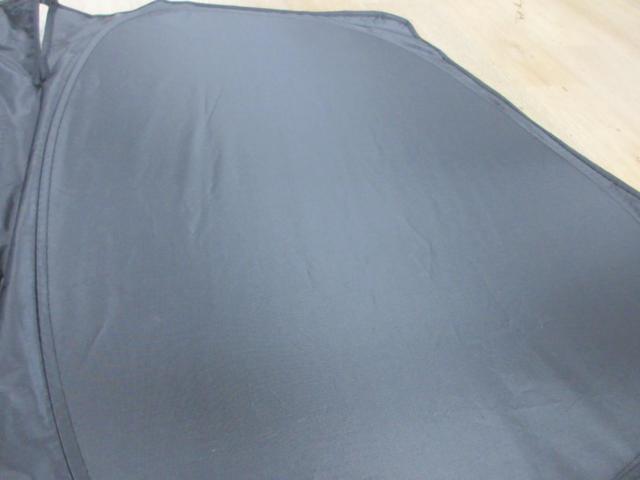 【メーカー不明】 セレナ サンシェード 6分割
