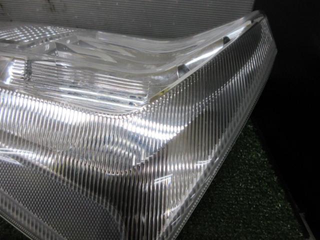 【トヨタ純正】 プリウス 純正テールレンズ 左右セット