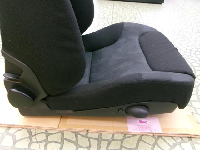 【RECARO】SP-JJ (351)R セミバケットシート タバコ穴有り