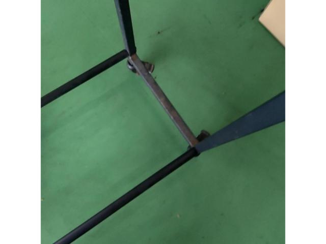 Unknown Manufacturer
Tire rack