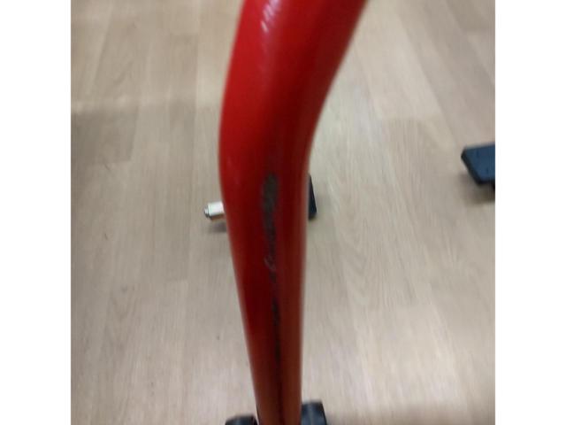 メーカー不明 メンテナンススタンド