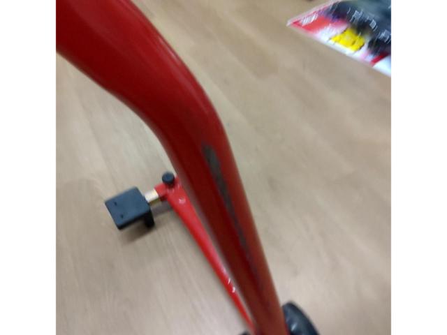 メーカー不明 メンテナンススタンド