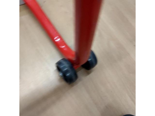 メーカー不明 メンテナンススタンド