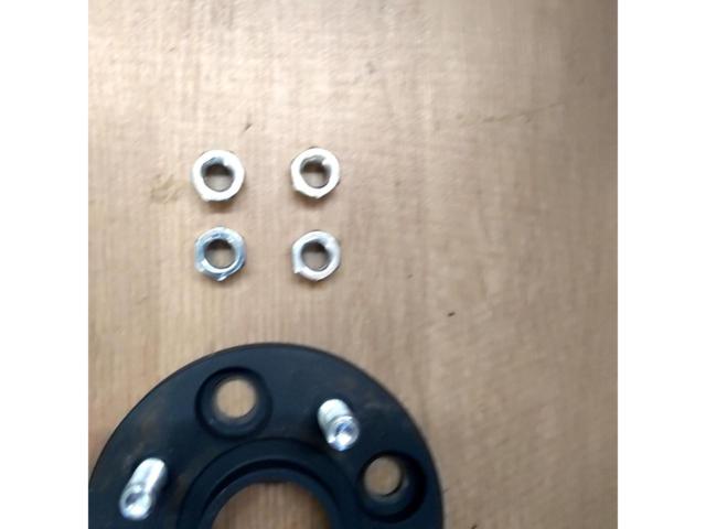 GA
supply
Wide tread spacer