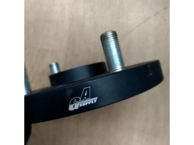 GA
supply
Wide tread spacer
