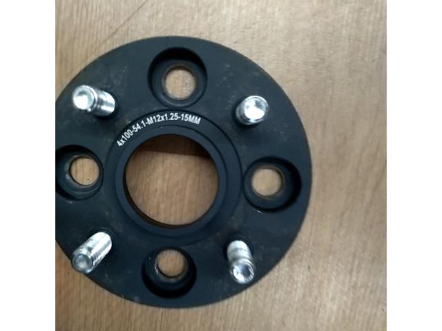GA
supply
Wide tread spacer