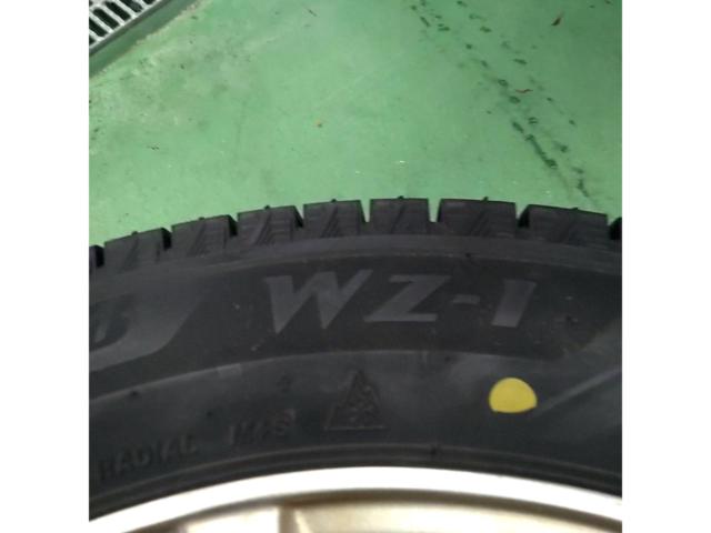 BRIDGESTONE BLIZZAK WZ1 205/55R17