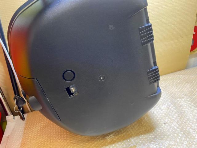 【GIVI】リアボックス モノロック 37L BLADEシリーズ  B37N