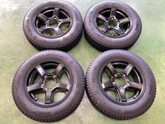 メーカー不明ブラック5スポーク+【BRIDGESTONE】BLIZZAK DM-V3 175/80R16 2024年