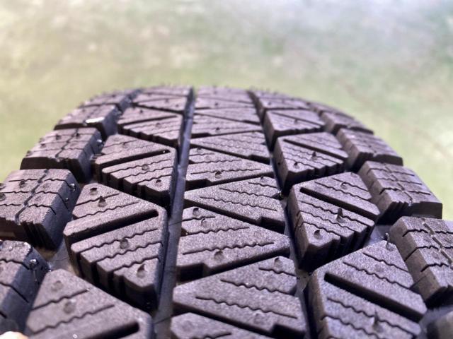メーカー不明ブラック5スポーク+【BRIDGESTONE】BLIZZAK DM-V3 175/80R16 2024年 