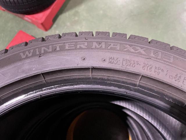 DUNLOP(ダンロップ) WINTERMAXX03 225/45R17 4本 2023年製 ミゾたっぷり