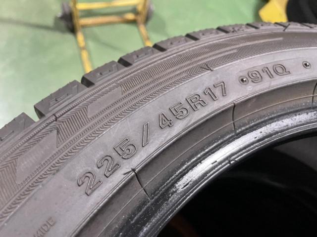 DUNLOP(ダンロップ) WINTERMAXX03 225/45R17 4本 2023年製 ミゾたっぷり