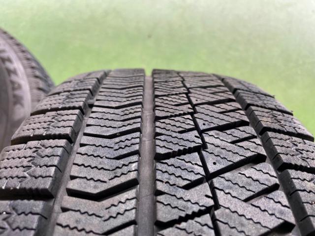 BRIDGESTONE BALMINUM VR5 + BRIDGESTONE(ブリヂストン) BLIZZAK VRX2 215/65R16 2024年製