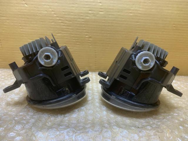 Genuine Toyota LED fog lights
KOITO
48-150
2 pieces