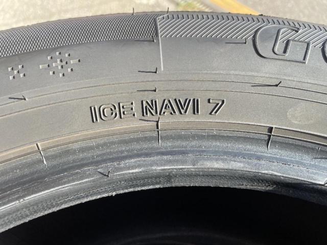 GOODYEARICE
NAVI 7
215 / 65R16