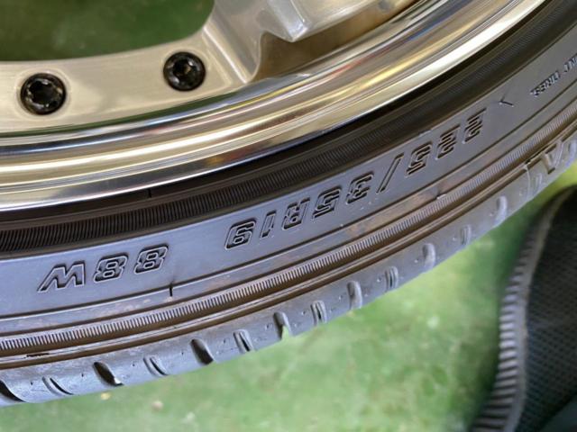 WORKGNOSIS
CVF+GOODYEAR Efficient
Grip
comfort
225 / 35R19
Recommended car model: 90 Series Noah/VOXY