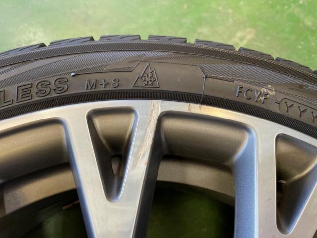 【輸入車純正】 フィアット 500 バイグッチ 純正 オプション キャップ欠品+【YOKOHAMA】IceGuard IG70  195/45R16 2025年 
