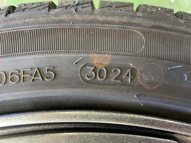 オススメ車種☆30～50系プリウス☆【AUTOWAY】 Verthandi PW-S10+【ZEETEX】WP2000 215/45R17