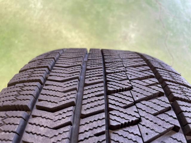 トヨタ 50系エスティマ純正 + BRIDGESTONE(ブリヂストン) BLIZZAK VRX2 225/50R18 2025年製★ミゾたっぷり!C-HRにも