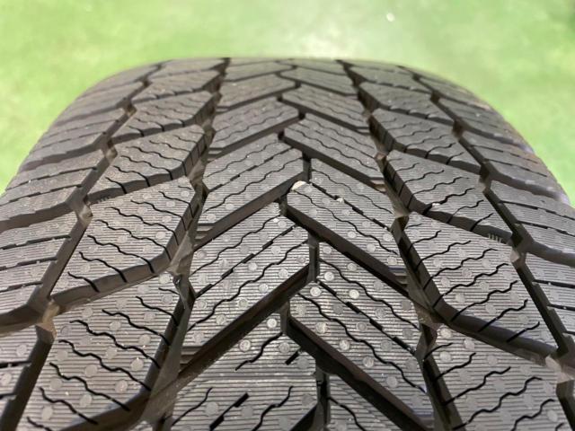 三菱 デリカD:5 後期 純正 + MICHELIN(ミシュラン) X-ICE SNOW 225/55R18 2025年製★ミゾたっぷり!エクリプスクロス/旧年式アウトランダーにも
