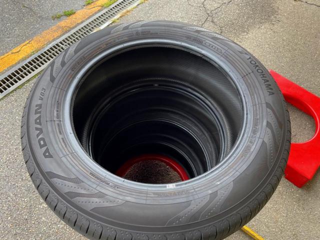 YOKOHAMA(ヨコハマ) ADVAN V03 225/60R18 2025年製 4本