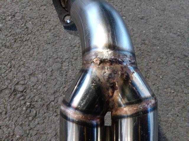 Unknown Manufacturer
Dual muffler
+
SUZUKI (Suzuki)
DA64W
Every Wagon genuine catalytic converter