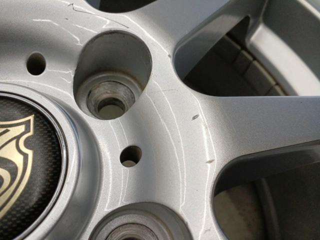 STRENGER
10-spoke wheel