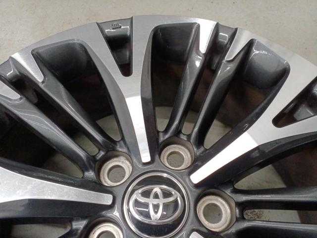 TOYOTA (Toyota)
Ten
Yaris Cross
Z grade genuine aluminum wheel