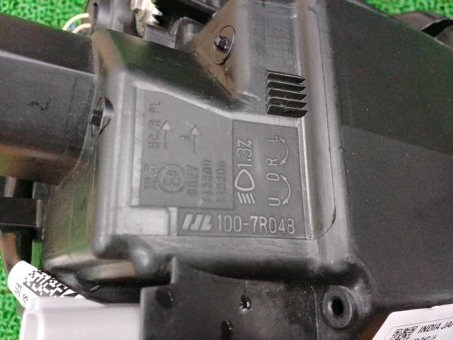 SUZUKI(スズキ) JC74W ジムニーノマド純正LEDヘッドライト
