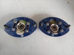 TRUST
GReddy
STREET
DAMPER
Front pillow upper mount