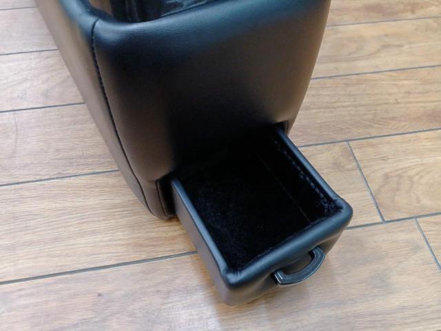 メーカー不明 センターコンソールBOX