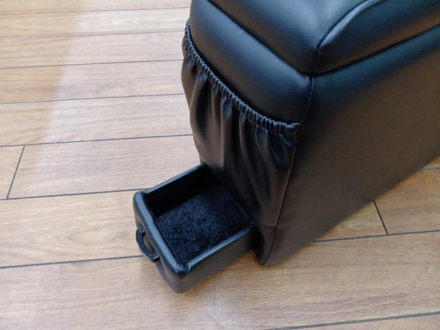 メーカー不明 センターコンソールBOX