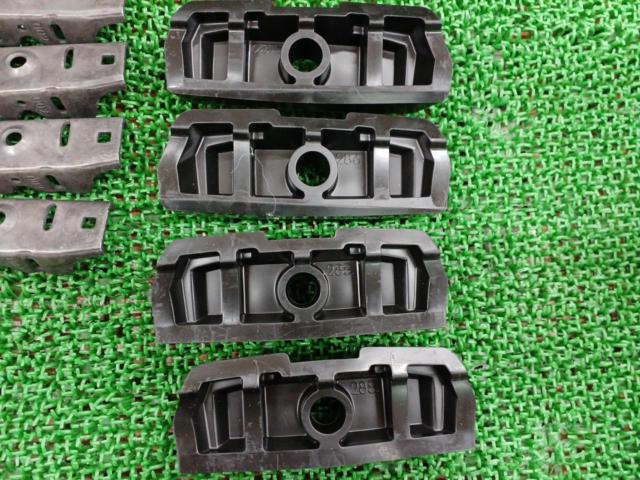 THULE 車種別取付フック