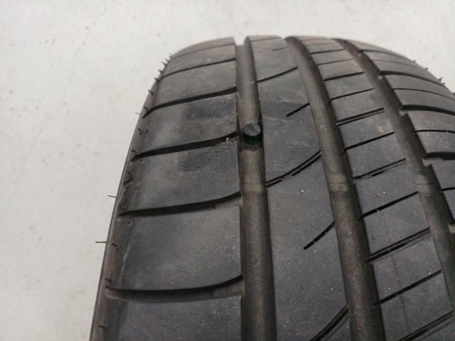 GOODYEAR EfficientGrip RVF02