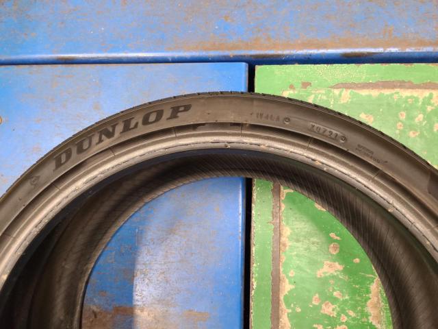 【DUNLOP】VEVRO VE304 245/35R20 1本