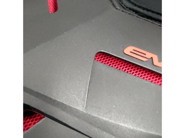 【evs】Revo5 チェストプロテクター