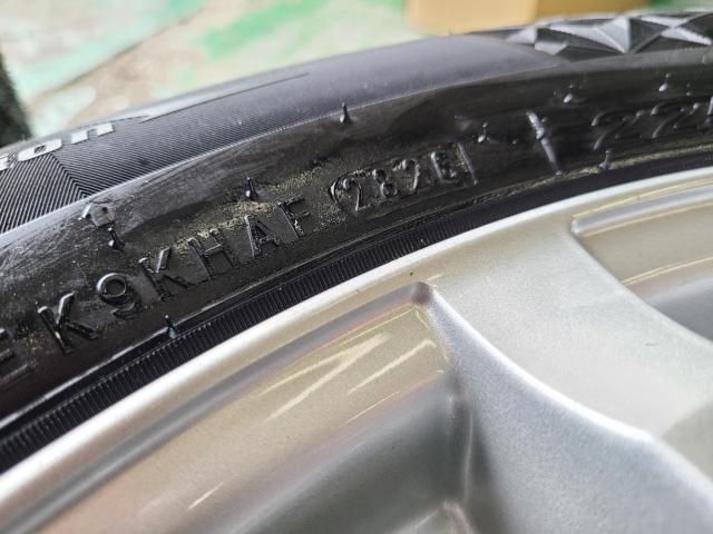 日産純正(NISSAN)  エルグランド(E52)アルミホイール  + NEXEN(ネクセン)/ROADSTONE 225/55R18 102T XL NEXEN WINGUARD ice3