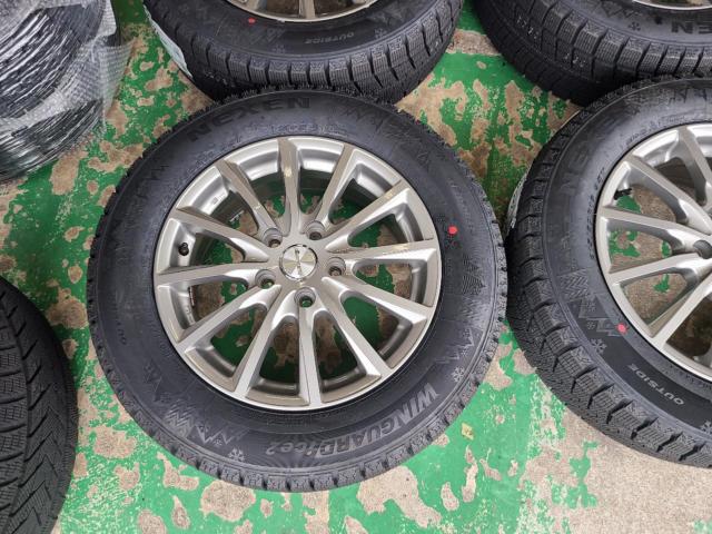 AUTOBACS SEVEN(オートバックスセブン)     + NEXEN(ネクセン)/ROADSTONE NEXEN WINGUARD ice2 215/60R16