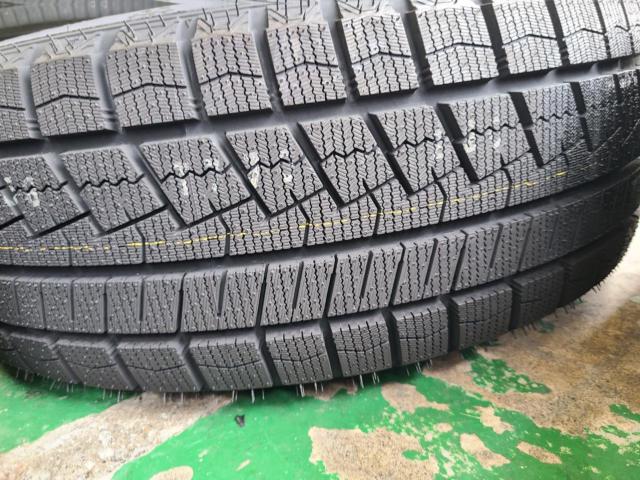 AUTOBACS SEVEN(オートバックスセブン)     + NEXEN(ネクセン)/ROADSTONE NEXEN WINGUARD ice2 215/60R16