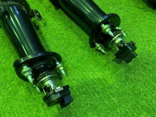 トヨタ純正 210クラウン純正サスキット TEMSモーター付き