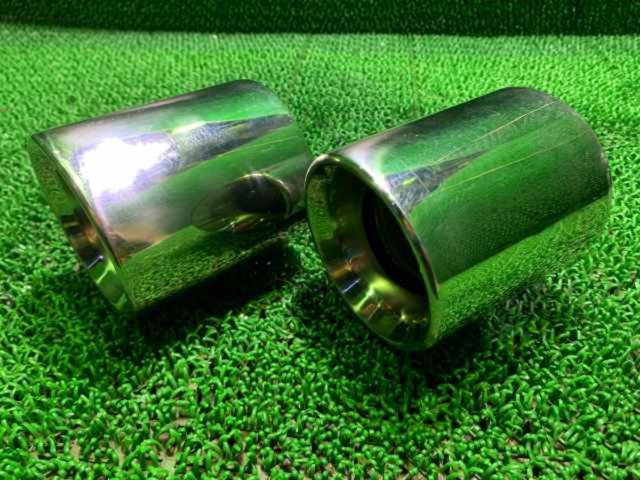 Suzuki genuine
Genuine muffler cutter for ZC33S/Swift Sport
2 pieces