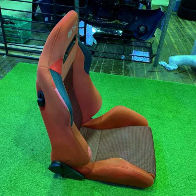 RECARO
SR3
TOMCAT