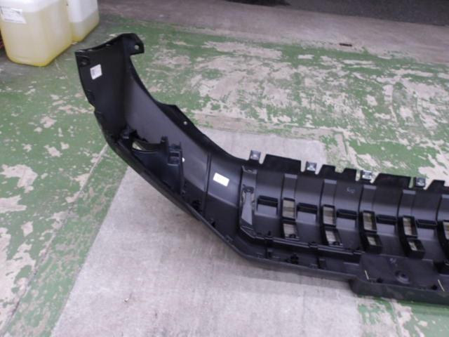 ミツビシ純正 フロントバンパーロアパネル デリカD:5 CV1W 後期